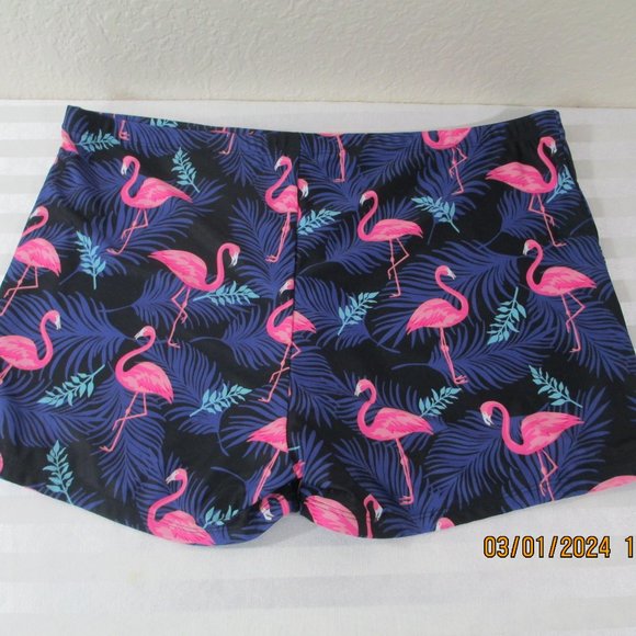 Flamingo Print Polyester Shorts - Picture 5 of 9